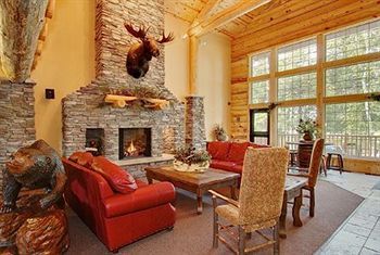 Whitefish Lodge And Suites Cross Lake المظهر الخارجي الصورة